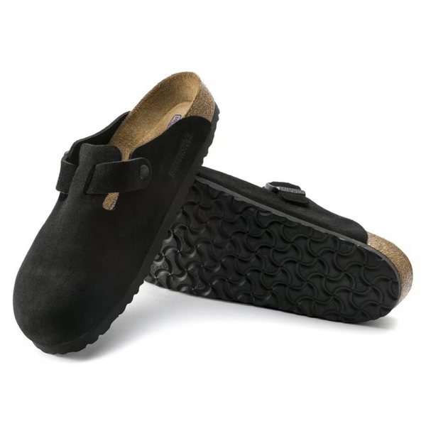 Boston Suede Black Clogs – Soft Anatomical Footbed & Classic Year-Round Comfort